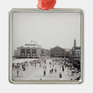 Ornamento De Metal Multidões