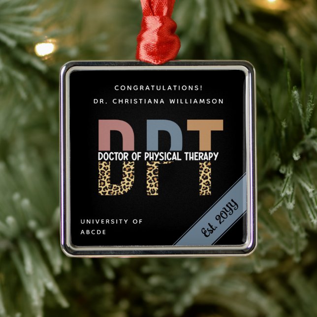 Ornamento De Metal Nome Personalizado DPT Médico de Terapia Física (Árvore)