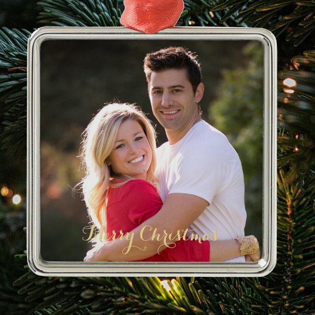 Ornamento De Metal Nosso Primeiro Natal Casou Com A Elegante Dourada  (Our First Christmas Married Elegant Gold Text 1st Metal Ornament)