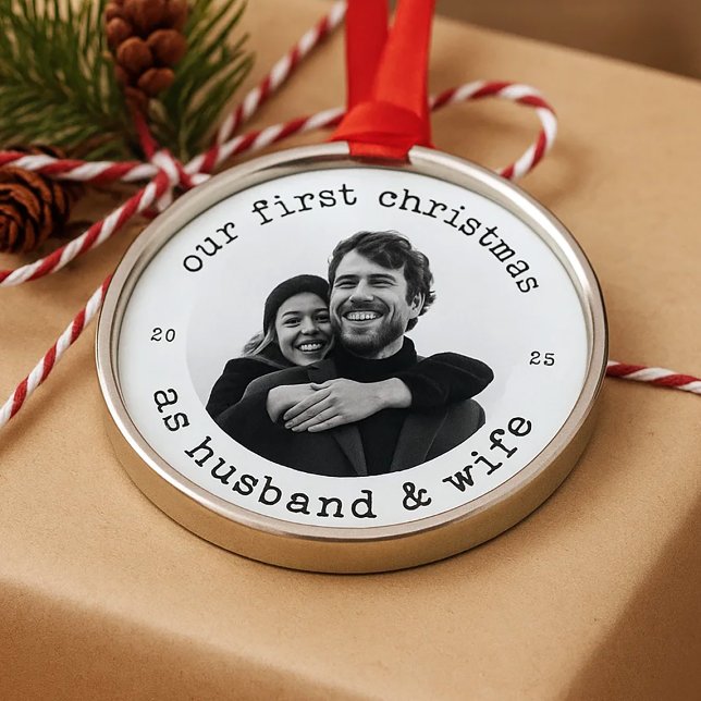 Ornamento De Metal Nosso Primeiro Natal como Marido e Esposa - Escrit (Criador carregado)