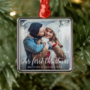 Ornamento De Metal Nosso primeiro roteiro da foto do casal do Natal