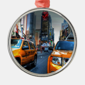 ORNAMENTO DE METAL NYC