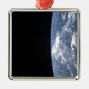 Ornamento De Metal O horizonte e a obscuridade da terra do espaço 2