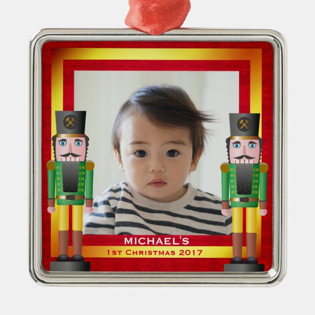 Ornamento De Metal O Natal vermelho & Dourado do bebê do quadro & do (Frente)