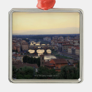 Ornamento De Metal O rio de Arno e o Ponte Vecchio em Florença,