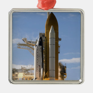 Ornamento De Metal O vaivém espacial Atlantis tira 5