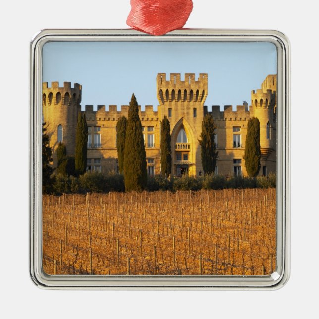 Ornamento De Metal O vinhedo com videiras do syrah e o castelo (Frente)
