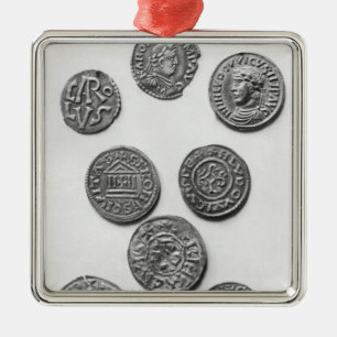 Ornamento De Metal Oito moedas de Carolingian