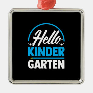 Ornamento De Metal Olá Kinder Garten