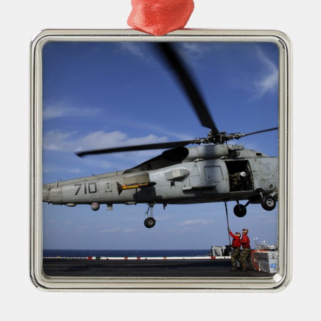 Ornamento De Metal Ordnancemen conecta cabos de transporte (Frente)