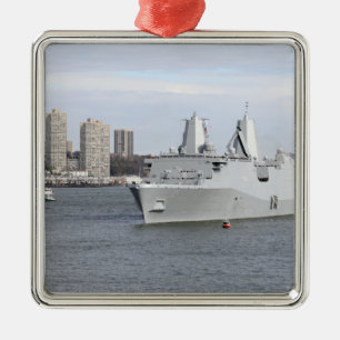 Ornamento De Metal Os fuzileiros navais e os marinheiros equipam os