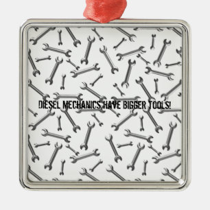 Ornamento De Metal Os mecânicos diesel têm umas ferramentas mais