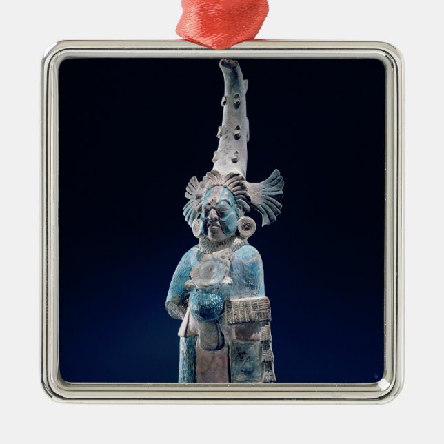 Ornamento De Metal Padre em vestes cerimoniais, ilha de Jaina (Frente)