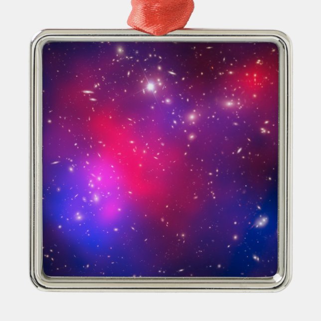 Ornamento De Metal Pandora's Cluster Close Up (Frente)