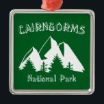 Ornamento De Metal Parque Nacional do Cairngorms, Escócia<br><div class="desc">O Parque Nacional do Cairngorms é um parque nacional no nordeste da Escócia,  criado em 2003. Tem mais montanhas,  caminhos florestais,  rios,  lochs,  pontos de acesso à vida selvagem e vilas amigáveis do que você pode imaginar.</div>
