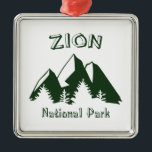 Ornamento De Metal Parque Nacional Zion<br><div class="desc">Zion National Park,  no sul de Utah,  é um dos parques mais bonitos do sistema americano.</div>