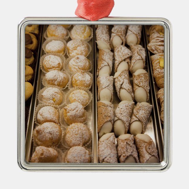 Ornamento De Metal Pastelarias italianas (Frente)