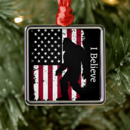 Ornamento De Metal Patriotic Bigfoot 