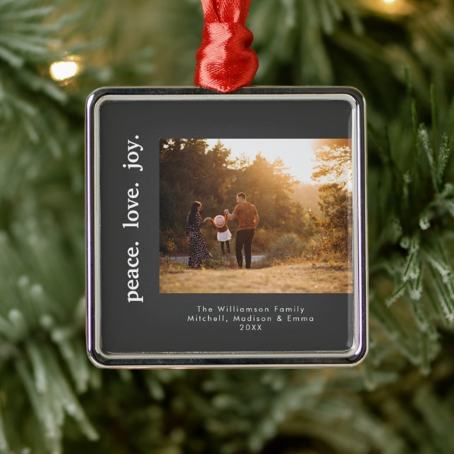 Ornamento De Metal Peace Love Joy Holiday Christmas Family Photo (Árvore)