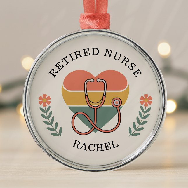 Ornamento De Metal Personalized Retired Nurse Retro Heart (Criador carregado)