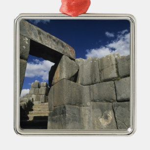 Ornamento De Metal Peru, Cuzco, fortaleza de Sacsayhuaman, bom exempl