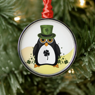 Ornamento De Metal Pinguim Sortudo Dia de São Patrício Trevo Irlandês