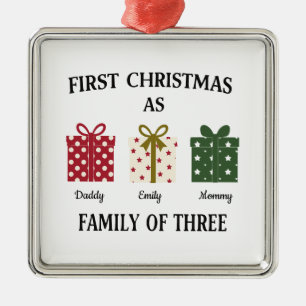 Ornamento De Metal Primeiro Natal como Família de Três Presentes