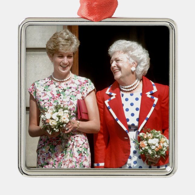 Ornamento De Metal Princesa Diana-Barbara Bush (Frente)