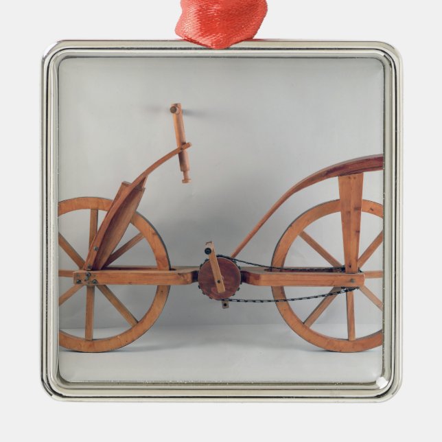 Ornamento De Metal Reconstrução do design de da Vinci (Frente)