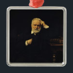 Ornamento De Metal Retrato de Victor Hugo 1879<br><div class="desc">Retrato de Victor Hugo | pelo lugar da arte de Leon Joseph Florentin Bonnat |: Castelo de número de coleção da imagem do artista francês | de Versalhes,  France |: XIR27907</div>