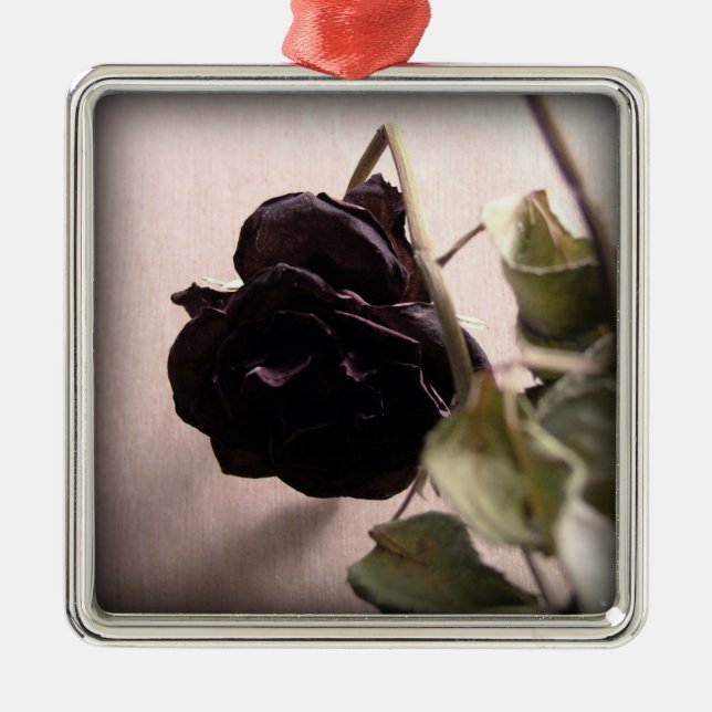 Ornamento De Metal Rosa Gótico (Frente)