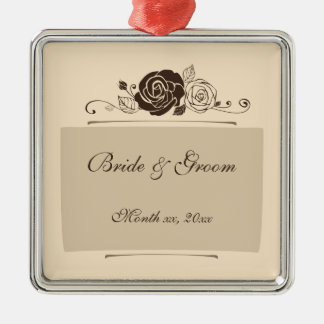 Ornamento De Metal Rosas do creme e de café que coordenam presentes