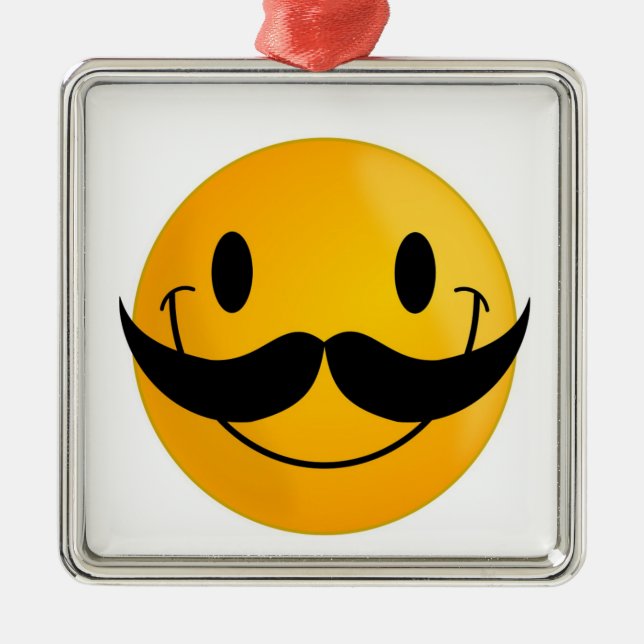 ORNAMENTO DE METAL ROSTO DE MUSTACHE (Frente)