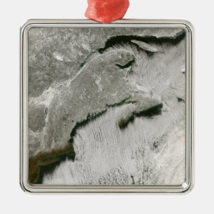 Ornamento De Metal Ruas de neve e nuvens