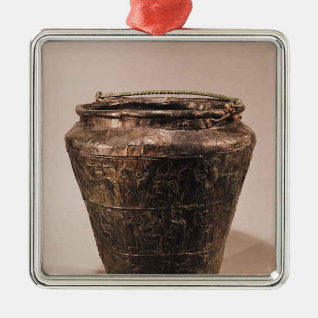 Ornamento De Metal Situla com três bandas decorativas do repousse (Frente)