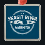 Ornamento De Metal Skagit River Washington Kayaking<br><div class="desc">Começando no alto da Cordilheira de Cascata Norte em Washington, o rio Skagit Selvagem e Cênico desce encostas íngremes, através de encostas arborizadas e vales largos e abertos que eventualmente chegam ao Puget Sound. Os rios do Sistema Skagit (Skagit, Sauk, Suiattle e Cascade) fluem através de zonas selvagens, florestas, comunidades...</div>