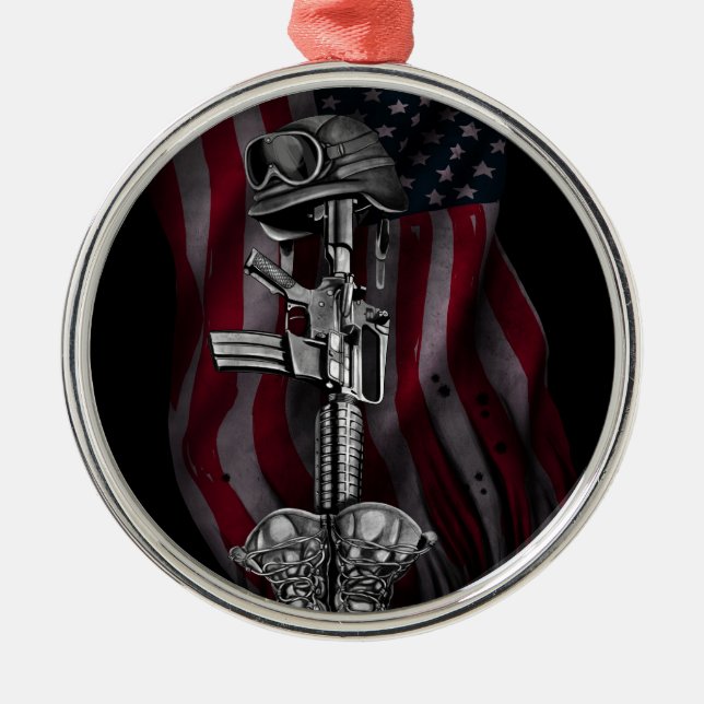 Ornamento De Metal soldier.jpg caído (Frente)