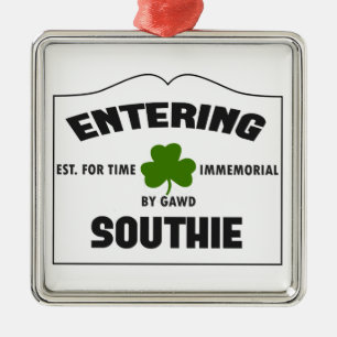 Ornamento De Metal Southie entrando