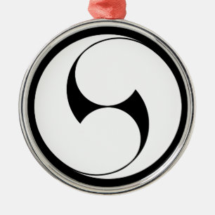 Ornamento De Metal Tomoë direito duplo (sem fundo)