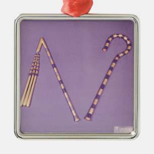 Ornamento De Metal Trapaceiro e flail, do túmulo de Tutankhamun