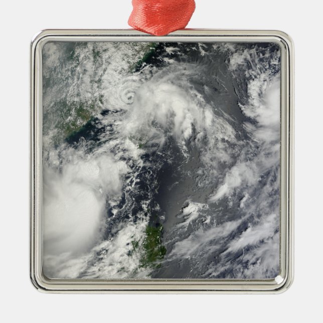 Ornamento De Metal Três fortes tempestades (Frente)