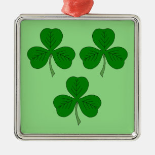 Ornamento De Metal Três Shamrocks