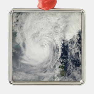 Ornamento De Metal Typhoon Megi 3
