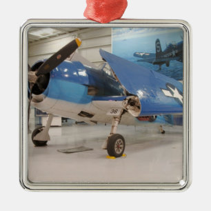 Ornamento De Metal Um avião de combate F-6F Hellcat da Segunda Guerra