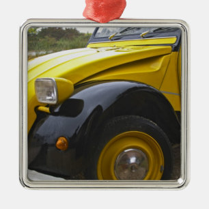 Ornamento De Metal Um velho Citroen 2CV 2 CV preto e amarelo,