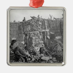 Ornamento De Metal Uma bateria de arma dois durante a guerra