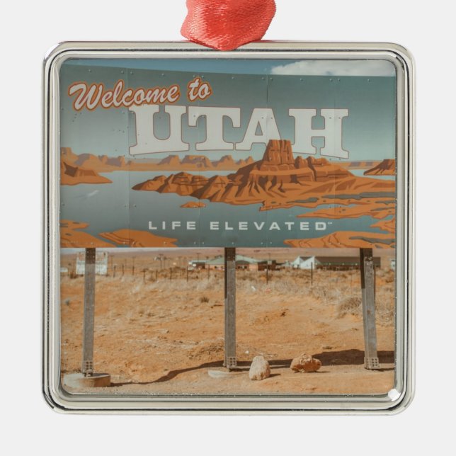Ornamento De Metal Utah Life Elevada (Frente)