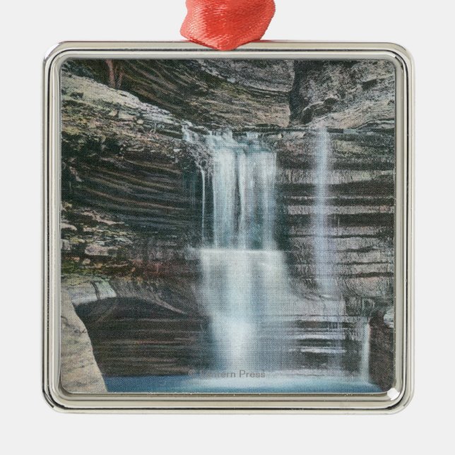 Ornamento De Metal Vista da cascata da cortina (Frente)