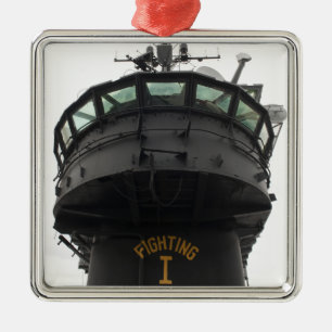 Ornamento De Metal Vista da parte frontal da superstrutura