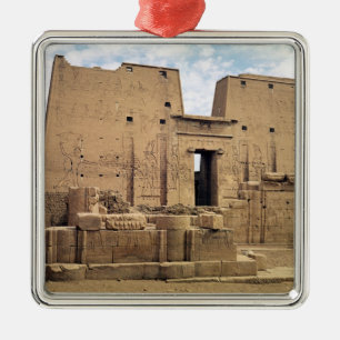 Ornamento De Metal Vista do primeiro pilão do templo de Horus